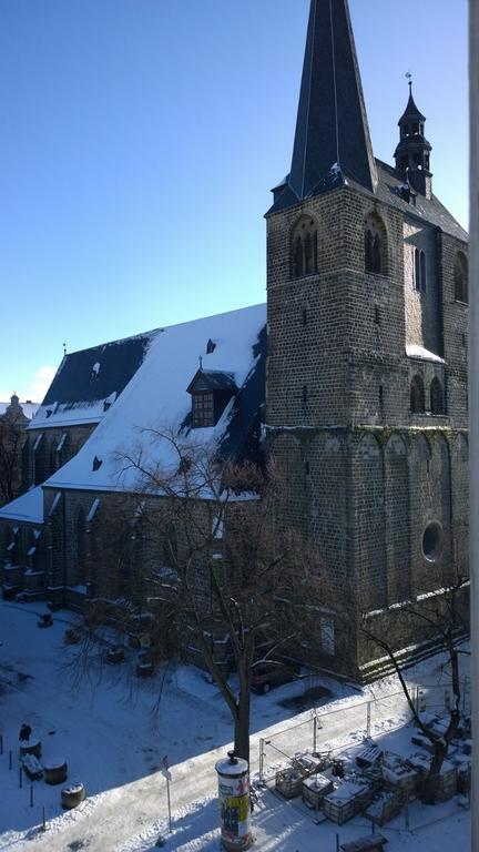 Das Nest In Кведлинбург Экстерьер фото